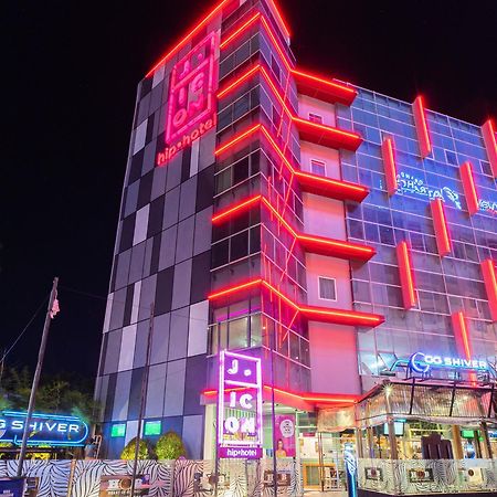 J Icon Hip Hotel Баликпапан Экстерьер фото